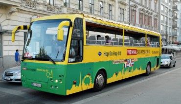 Hop_on_hop_off_Bus_Wien